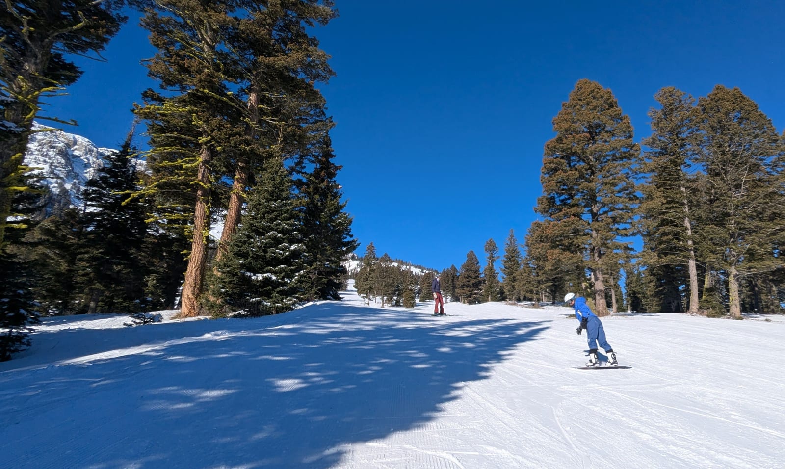 Snowboarding photo 11